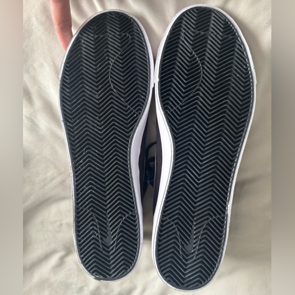 Nike SB BLZR Court Mid Premium Black & White - Picture 11 of 12